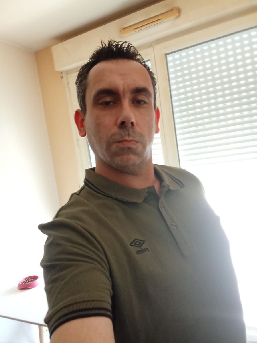 Profil de Farid
